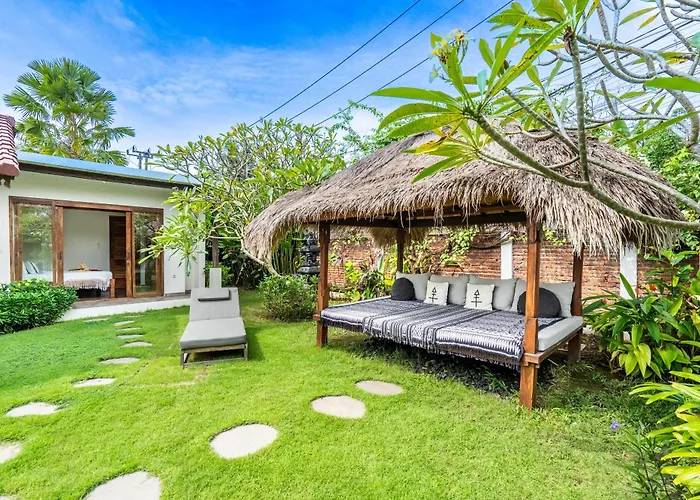 Sunset - Tropical 3bdrs Next To Cashew Tree - Bingin Villa *